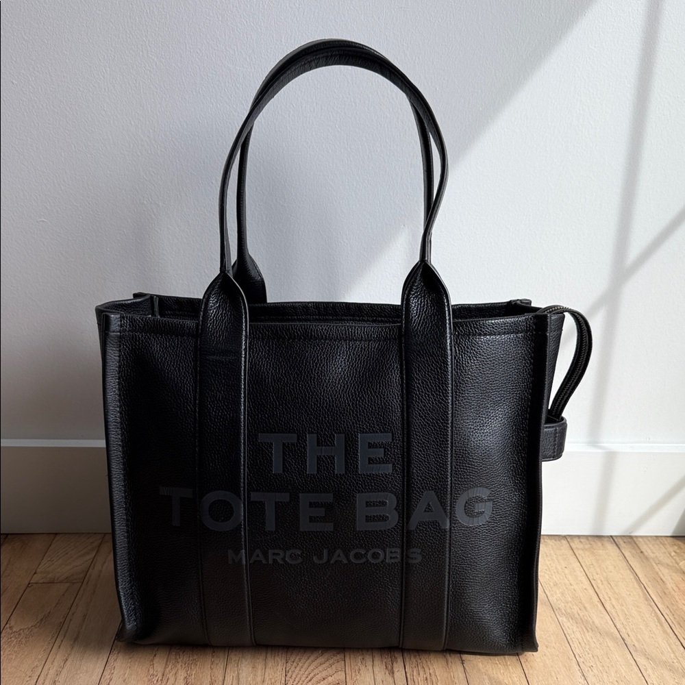 Marc Jacobs Large Black The Tote Bag